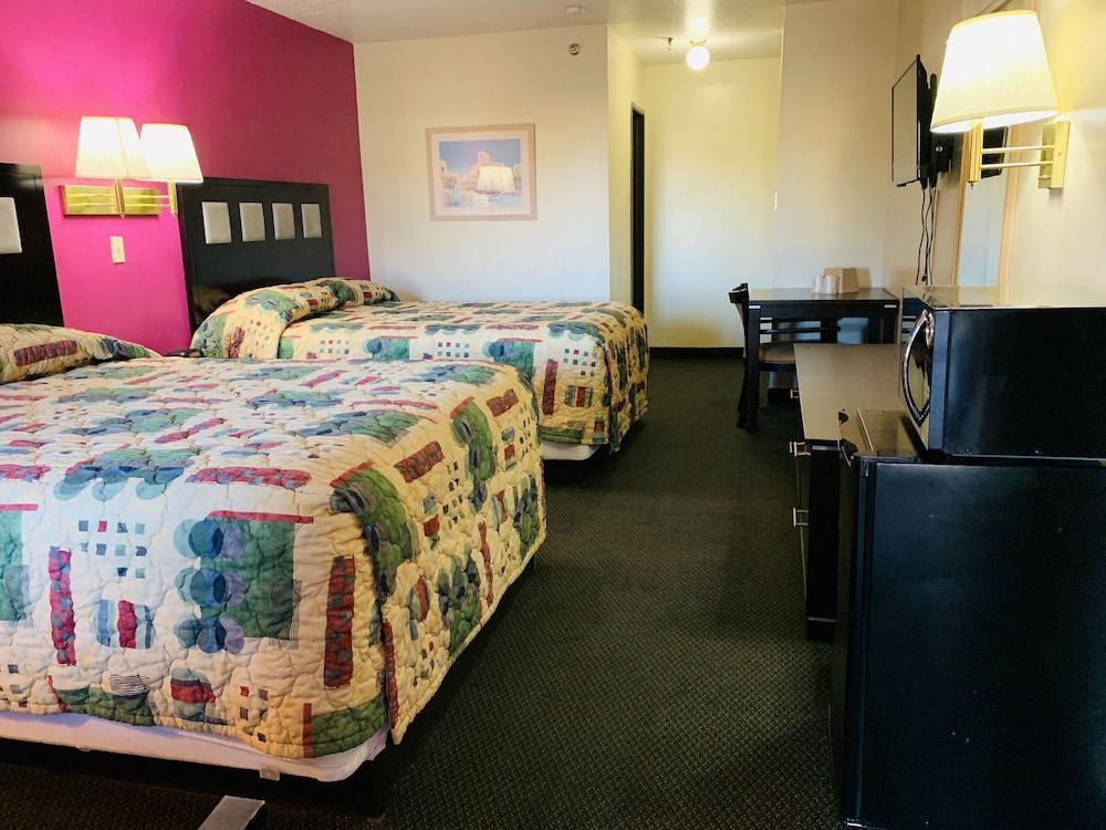 Luxury Inn Albuquerque Exterior photo